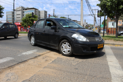 Empresa asfaltará baches en Barros Luco con Curicó