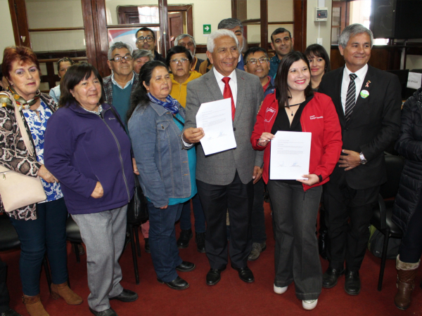 Municipalidad y MINVU firman convenio de colaboración