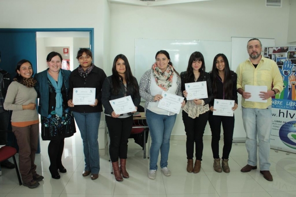 Profesionales de Familias Sin Violencia, Hombres libres de violencia y Defensoría Ciudadana capacitaron a estudiantes de La Araucana