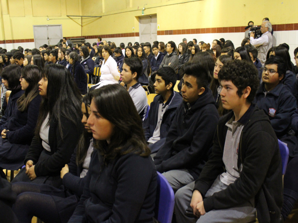 Se dio el vamos oficial al año escolar 2017 en liceo Juan Dante Parraguez