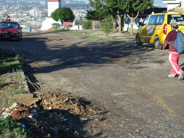 Municipalidad de San Antonio, Minvu y vecinos pavimentarán 6 calles 