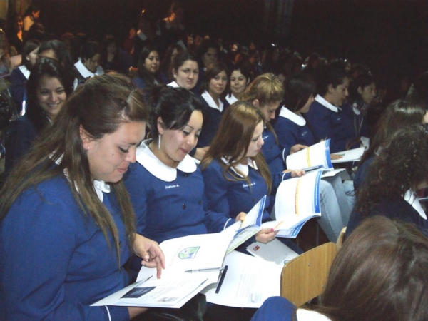 Municipalidad de San Antonio y La Araucana desarrollan Seminario &quot;Introducción a la Educación Intercultural en la Educación Pre-Escolar&quot;