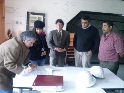 Entregan terreno para obras cancha y sede nueva&nbsp; &ldquo;Condor&rdquo;