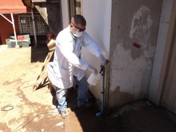 Municipio procedi&oacute; a tomar muestras de agua en Agua Buena