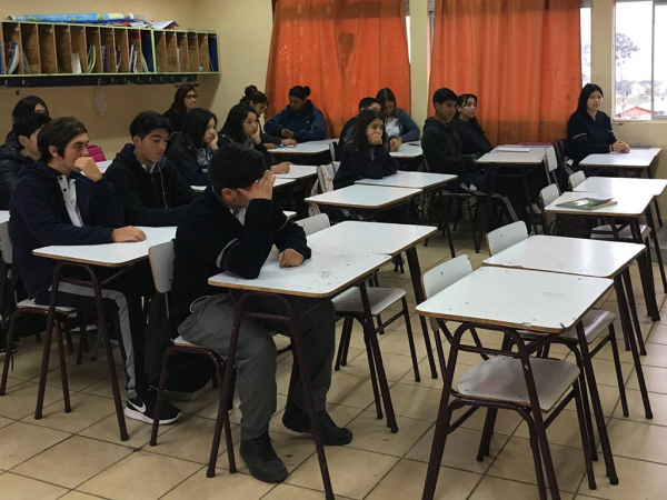 Direcci&oacute;n de Educaci&oacute;n Municipal de San Antonio busca bajar &iacute;ndices de ausencia a clases y evitar la deserci&oacute;n escolar