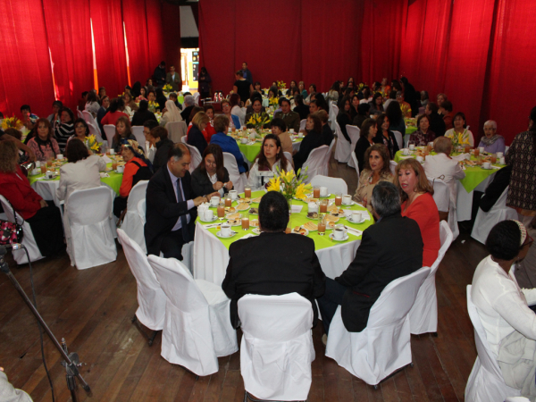 Municipio sanantonino hace reconocimiento en el d&iacute;a internacional de la mujer