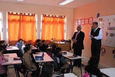 Un mill&oacute;n de d&oacute;lares se invertir&aacute; en infraestructura de establecimientos de Educaci&oacute;n Municipal en San Antonio