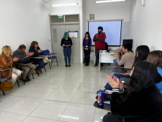 Funcionarios municipales se capacitan en bienestar emocional y atenci&oacute;n de p&uacute;blico desde un enfoque inclusivo