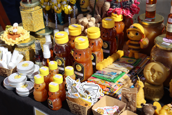 San Antonio celebr&oacute; la S&eacute;ptima Jornada Ap&iacute;cola con gran convocatoria